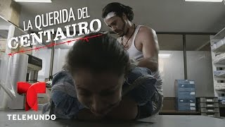 La Querida del Centauro  Escena del Día 12  Telemundo [upl. by Nivar]